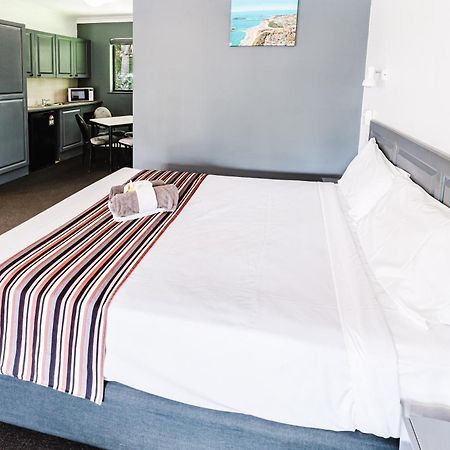 Country 2 Coast Motor Inn קופס הארבור מראה חיצוני תמונה