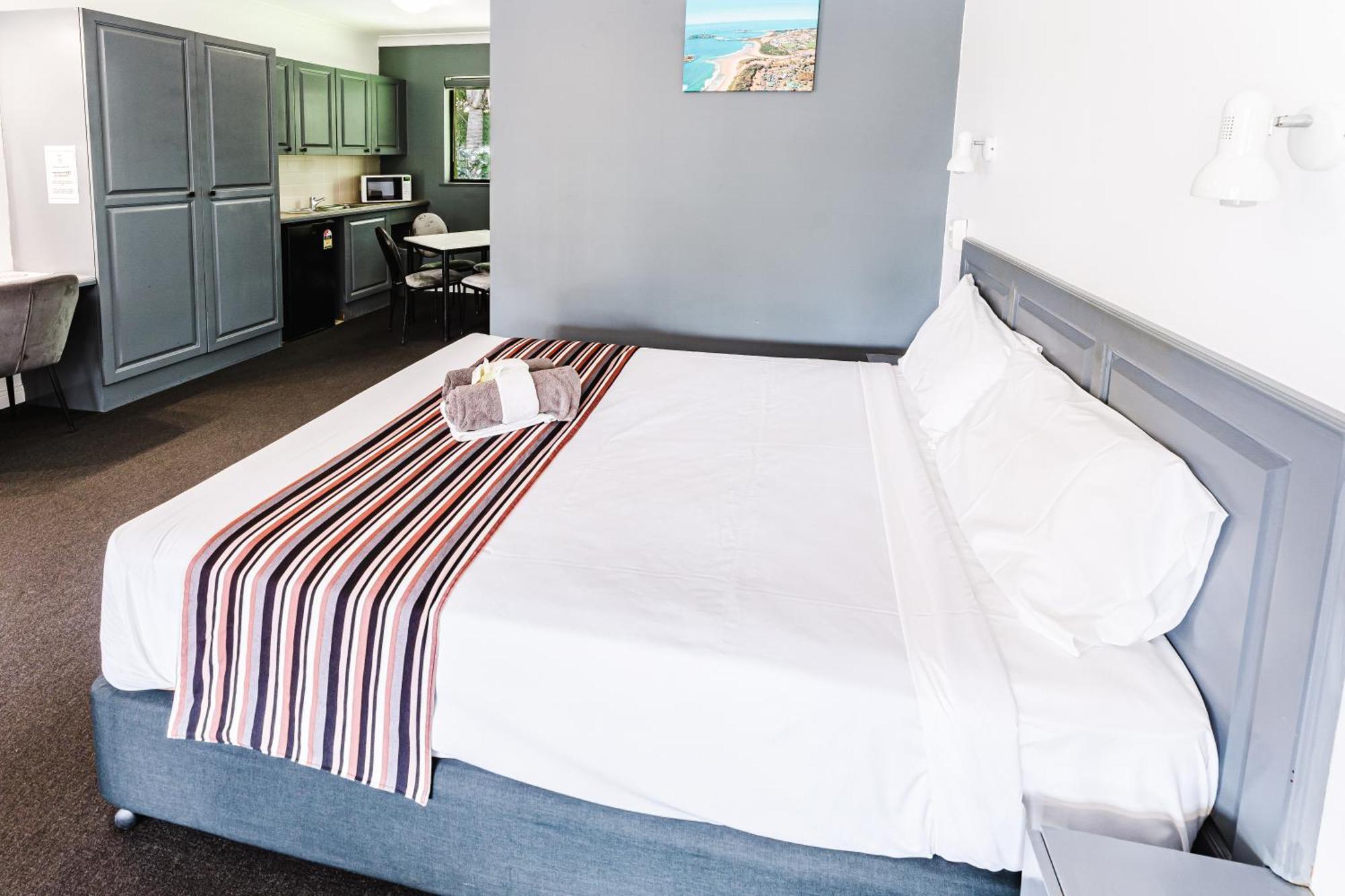 Country 2 Coast Motor Inn קופס הארבור מראה חיצוני תמונה