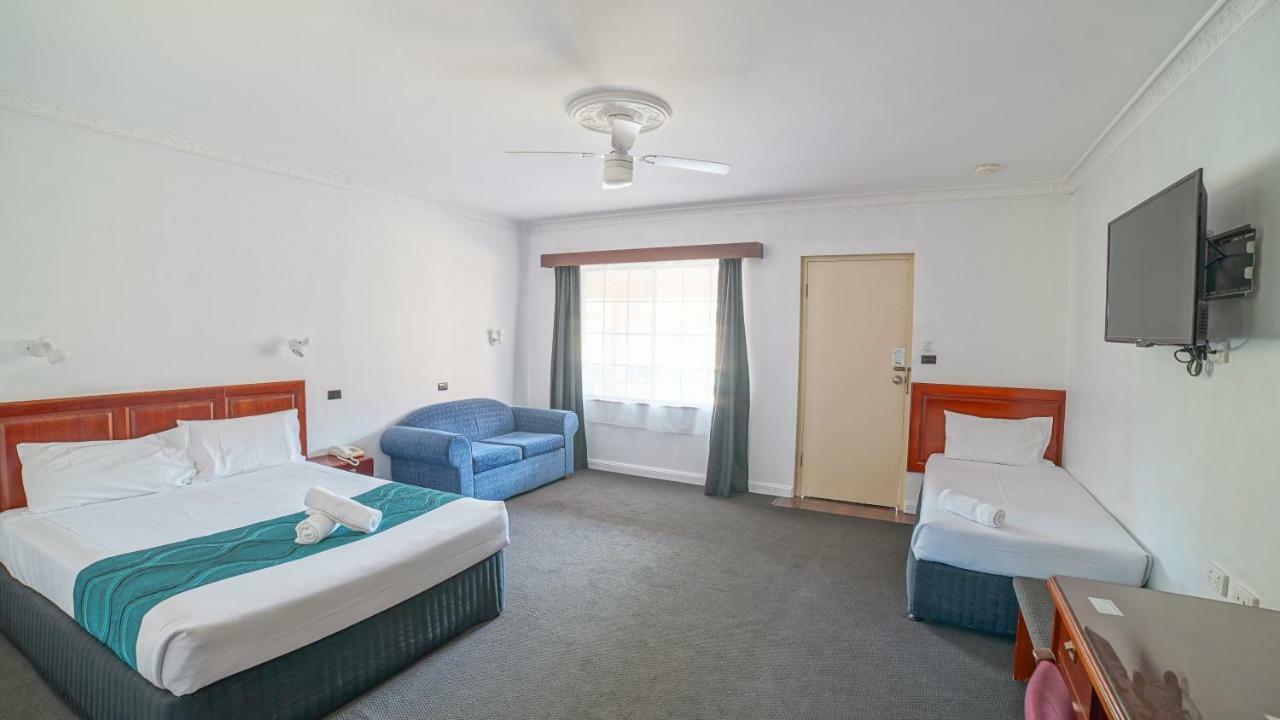 Country 2 Coast Motor Inn קופס הארבור מראה חיצוני תמונה