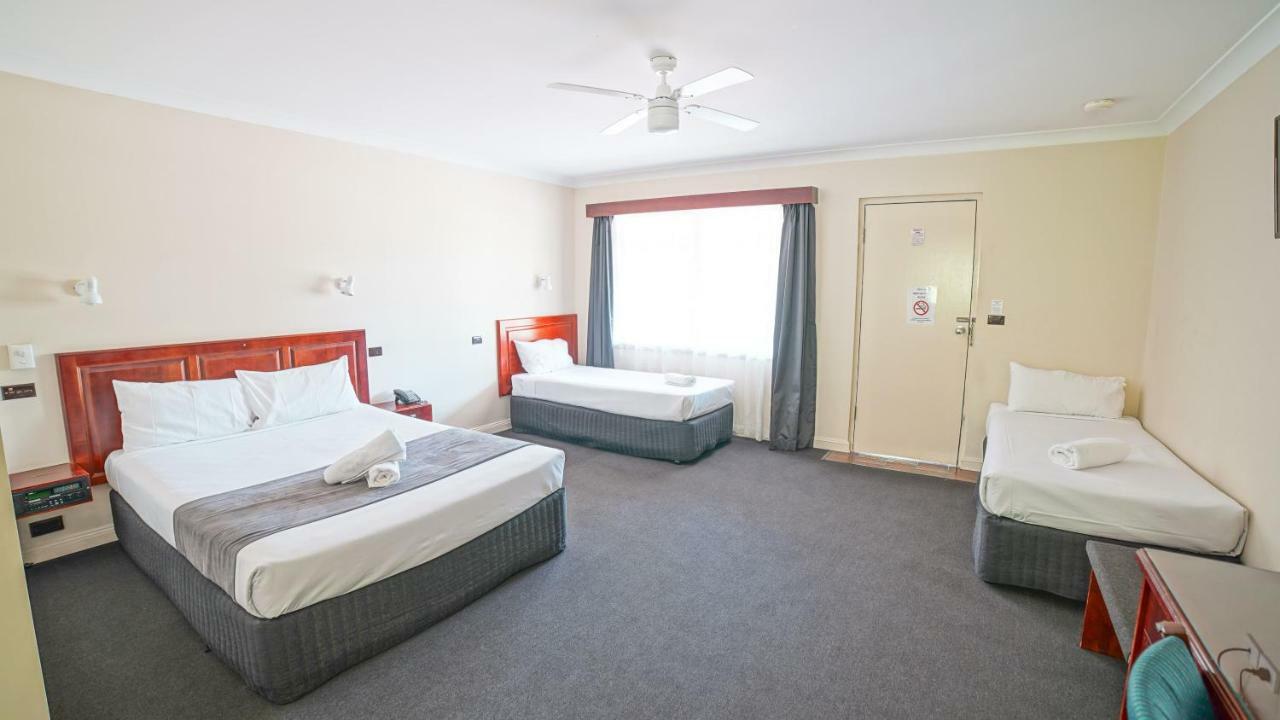 Country 2 Coast Motor Inn קופס הארבור מראה חיצוני תמונה